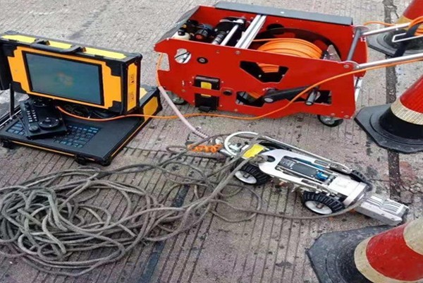 石排CCTV管道检测机器人